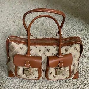 NWOT-Dooney & Bourke bag